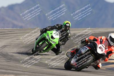 media/Nov-16-2025-Race Pace (Sun) [[8c5fa54630]]/Verified Riders/8-Turn 12 (120pm)/